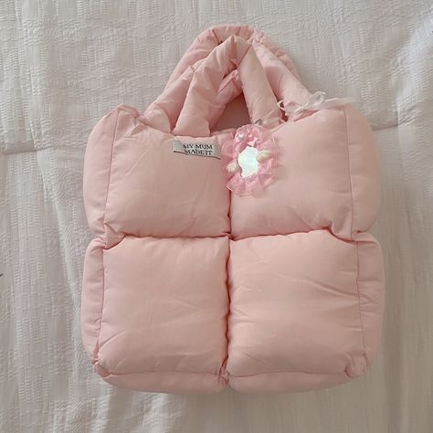 @\dearlyghadah on Instagram Pink Puffer Bag, My Mum Made It, Puffer Bag, Aesthetic Icon, Made It, Puffer, Pink, On Instagram, Instagram