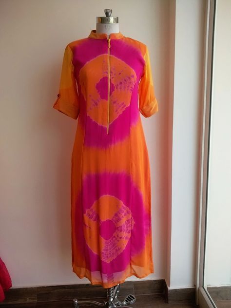 Cotton Lehariya Kurti Designs, Lehariya Suits, Lahariya Kurti Design, Lehariya Kurti Designs, Kota Doriya Suit Designs, Kurti Designs Latest, Designer Kurti Patterns, Long Kurti Designs, Batik Fashion