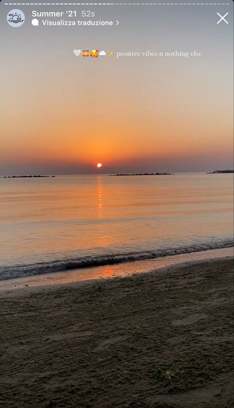 Captions For Sunrise Pictures Instagram, Morning Like This Insta Story, Sunrise Instagram Story Ideas, Beach Sunset Quotes Instagram, Trip Dump Captions, Ig Story Beach Ideas, Morning Sunrise Instagram Story, Sunrise Story Ideas, Sunrise Snapchat Story