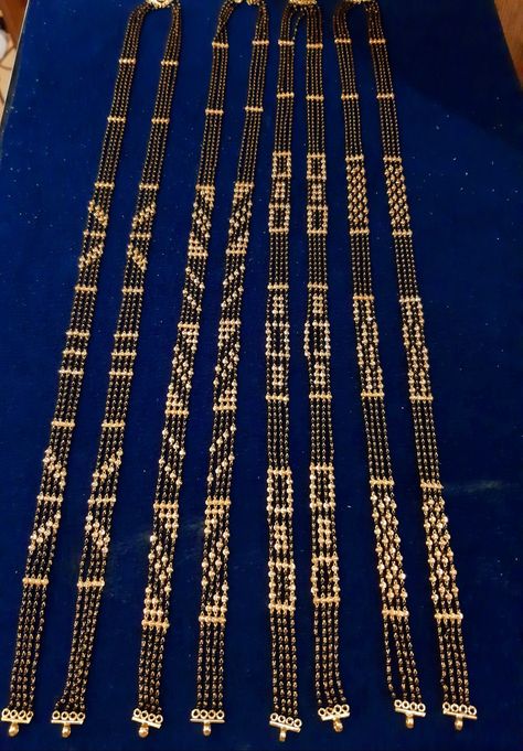 Black Bits Chain Gold Long, Black Beads Mangalsutra Design Gold, Big Mangalsutra Designs Gold, Long Heavy Mangalsutra Designs Gold, Big Earrings Gold, Long Mangalsutra, Black Beats, Wedding Jewellery Designs, Mangal Sutra