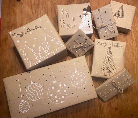 Gift Wrap Drawing, Diy Holiday Gift Wrapping, Holiday Packaging Ideas, Christmas Gift Wrapping Diy, Christmas Wrapping Diy, Gift Wrapping Diy, Brown Paper Wrapping, Lights For Christmas, Christmas Gift Packaging