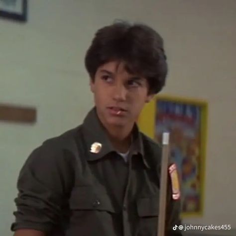 Ralph Macchio Pfp Rare, Ralph Macchio Mirror Selfie, Ralph Machio Kid, The Outsiders Ralph Macchio, Ralph Macchio Up The Academy, Up The Academy Ralph Macchio, Ralph Macchio Too Much Sun, Ralph Macchio 90s, Ralph Macchio Hot