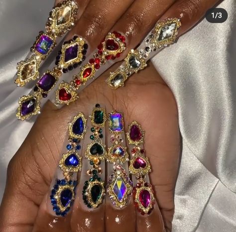 Diamond Nail Art, Wow Nails, Swarovski Nails, Long Acrylic Nails Coffin, Long Square Acrylic Nails, Bling Acrylic Nails, Gem Nails, Nail Art Rhinestones, Diamond Nails