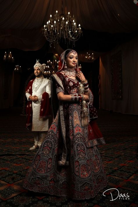 Bride Groom Poses, Indian Bride Poses, Indian Bride Photography Poses, Indian Wedding Poses, Bride Photos Poses, Engagement Photography Poses, Indian Wedding Photography Couples, Wedding Portrait Poses, Wedding Photoshoot Props