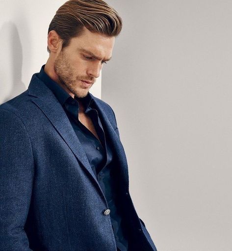 Kevin Lutolf, Jason Morgan, Cora Reilly, Classy Men, Blonde Guys, Mens Fashion Classy, Gentleman Style, Poses For Men, Massimo Dutti