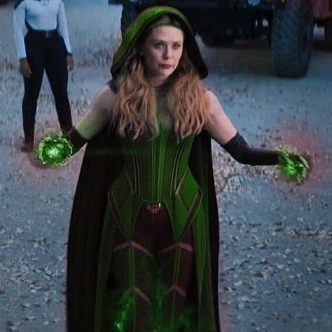 Green Scarlet Witch, Scarlet Witch Green, Wanda Green Powers, Wanda Pictures, Wandas Powers, Emerald Witch, Green Powers, Green Marvel, Power Visuals