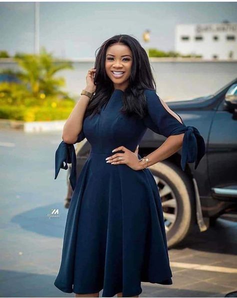 Serwaa Amihere, Corporate Gowns, Psalm 3, Business Dress Women, Style Midi Dress, Corporate Dress, Contrast Dress, Short African Dresses, African Wear Dresses