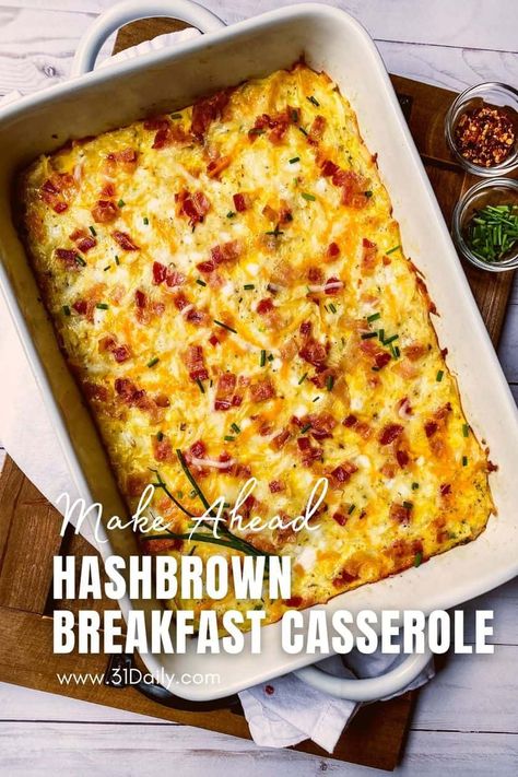 This Hashbrown Breakfast Casserole is an easy and delicious casserole, perfect for a weekend brunch, holiday morning, or simply to make ahead for the week. This savory breakfast casserole is packed with flavor and everything you love for breakfast. It's made with hashbrowns, eggs, bacon, and cheese. Perfect for a make-ahead breakfast. Bacon Egg Hashbrown Casserole, Egg Hashbrown Casserole, Egg Hashbrown, Savory Breakfast Casserole, Shredded Hashbrowns, Amazing Smoothies, Easy Easter Brunch Recipes, Baked Breakfast Casserole, Hashbrown Breakfast