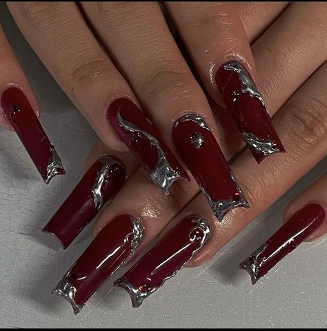 Red And Black Chrome Nails, Victoria Nails, Red And Silver Nails, 3d Chrome, Punk Nails, Red Acrylic Nails, Edgy Nails, Goth Nails, Grunge Nails