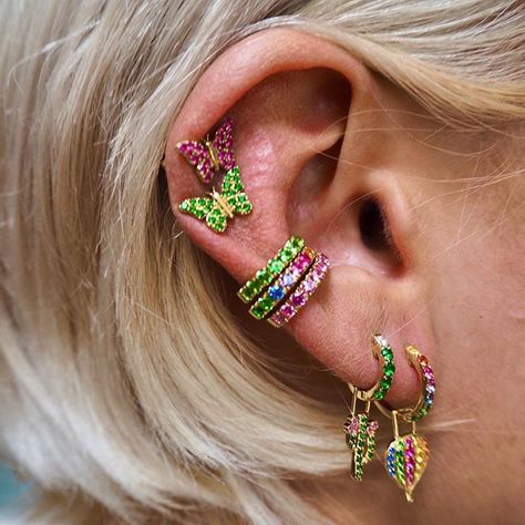 Robinson Pelham, Ear Stacks, Conference Call, Bee Studs, Jewelry Instagram, Large Bracelet, Instagram Accounts To Follow, Jewelry Lookbook, Diamond Hoop Earrings