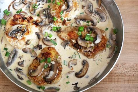 Creamy Bourbon Chicken Recipe Spruce Eats Recipes, Bourbon Cream Sauce, Champagne Chicken, Kentucky Derby Food, Bourbon Chicken Recipe, Marry Me Chicken Recipe, Bourbon Cream, Bourbon Chicken, Chicken Dinners