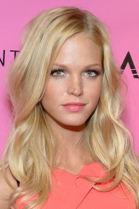 Picture of Erin Heatherton Adriana Lima Victoria Secret, Victoria's Secret Models, Erin Heatherton, Candy Collection, Pinterest Design, Beach Bunny Swimwear, Her Cut, Long Hai, Si Swimsuit