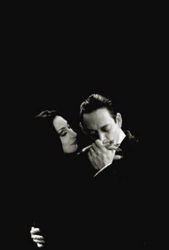 Morticia And Gomez Addams, Gomez And Morticia, Gomez Addams, Morticia Addams, Adams Family, Goth Wedding, Addams Family, Film Aesthetic, Tim Burton