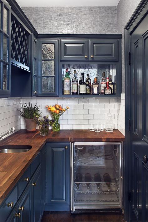 Love the color navy? So do we! Learn how to decorate with navy blue and get our BEST navy paint colors by A Blissful Nest. #navyblue #designtips #decoratewithnavy #navydecor #navylivingroom #blueappliances http://ablissfulnest.com Wooden Counter Tops, Navy Blue Kitchen Cabinets, Navy Blue Kitchen, Navy Kitchen, Blue Kitchen Cabinets, Kabinet Dapur, Decor Ikea, Wooden Counter, Blue Cabinets