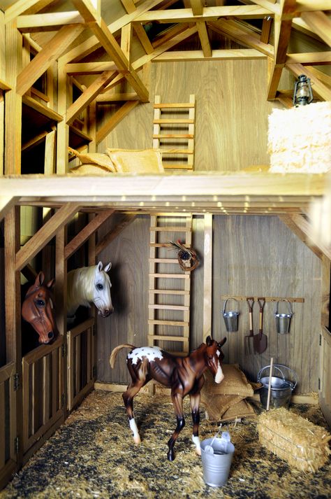 Breyer Foal and two ASMUS horses. Photographed in the Regent Horse-1/6 scale Barn by Ken Haseltine (http://regentminiatures.com). Breyer Horses Diy, Breyer Horses Diy Stables, Breyer Horse Display Shelves, Miniature Horse Barn, Breyer Horse Display, Breyer Stablemates Custom, Custom Breyer Stablemate, Diy Horse Barn, Diy Horse