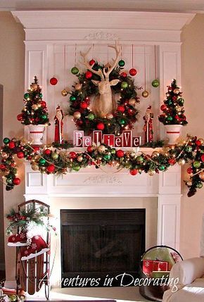 Christmas mantel decor - deer wreath, ice skates hanging on sled... Deer Wreath, Xmas Fireplace, Christmas Mantle Decor, Christmas Fireplace Decor, Traditional Christmas Decorations, Christmas Mantel, Christmas Tablescape, Christmas Mantel Decorations, Christmas Mantle