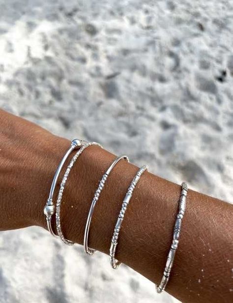 🌊🧘🏽💍 Silver Boho Bracelets, Classy Silver Bracelets, Beautiful Silver Jewelry, Silver Jewellery Bracelet, Silver Jewelry Combo, Sterling Silver Bracelets Women, Bracelet Stacks Silver, Silver Stacked Bracelets, Boho Silver Jewelry