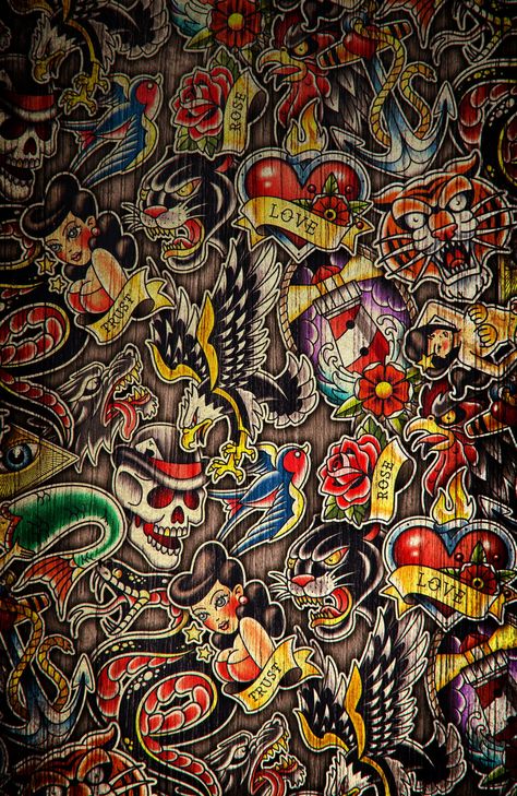 Traditional Tattoo Phone Wallpaper, Tattoo Phone Wallpaper, Hobo Wallpaper, Background Digital Art, Ed Hardy Designs, Iphone Wallpapers Hd, Iphone Wallpaper Hd, Wallpapers Ipad, L Wallpaper