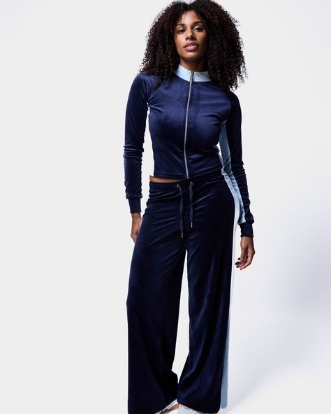 🚨 Black Friday Steals Alert! 🚨 Our bestsellers are calling your name—shop the looks everyone’s obsessed with before they’re gone. ✨🖤 Don’t walk, run! 🛒💨 #BlackFriday #OOTDGoals #ShopTheTrend Track Bottoms, Velvet Tracksuit, Panel Jacket, Winter Jumpsuit, Navy Blue Velvet, Tracksuit Pants, Tracksuit Tops, Velour Fabric, Style Minimalist