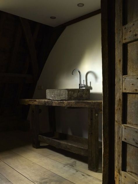 a wabi sabi bathroom with a wooden vanity, a stone sink and bare walls for a minimalist and rough look Wabi Sabi Bathroom, Wabi Sabi Home Decor, Wabi Sabi Decor, Scandinavia Design, Wabi Sabi Style, Stone Sink, Renovation Design, Rustic Bathroom, Rustic Interiors