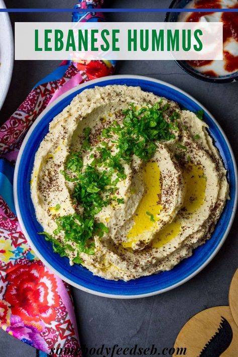 Persian Hummus Recipes, Zaatar Hummus, Lebanese Hummus Recipe, Lebanese Hummus, Baba Ganoush Recipe, Healthy Hummus, Hummus Recipes, Easy Hummus Recipe, Creamy Hummus