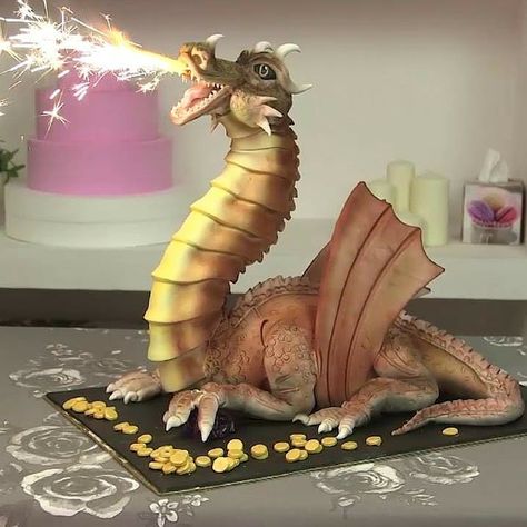 fire blowing dragon cake tutorial Dragons Cake, Dragon Birthday Cakes, Learn Cake Decorating, Dragon Cakes, Make A Dragon, Dragon Cake, Sculpted Cakes, Dragon Birthday, Fairy Cakes