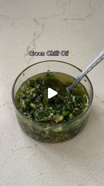 Anushka Rawat 🌸 on Instagram: "This Green Chilli Oil is the next best version of the Hot Red Chilli Oil🤌🏻 Super spicy and super flavourful! And you can have it with literally anything😋✨ #chillioil #greenchilli #chillioilrecipe #trendingreels" Green Chilli Recipes, Green Chilli Plant, Green Chili Sauce, Chilli Potato, Chilli Plant, Chilli Oil, Chilli Recipes, Butter Oil, Spicy Chili