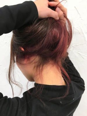 Red Hair Underneath, Purple Underneath Hair, Under Hair Dye, Underdye Hair, Pink Hair Streaks, Hidden Hair Color, Underlights Hair, Hair Color Underneath, Peekaboo Hair