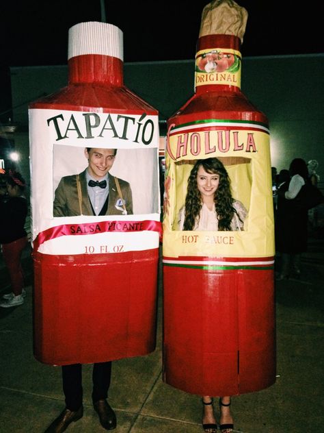 10 Cholula and Tapatío Halloween Costumes Hot-Sauce-Lovers Will Freak For  All you need for these simple bottle costumes is cardboard, tape, and spray paint. DIY at its best! Bottle Costume Diy, Wine Bottle Costume, Water Bottle Costume, Bottle Costume, Diy Tape, Halloween Bottles, Paint Diy, Wine Bottle Diy, Liquor Bottle