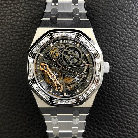 Ap Royal Oak, Nice Jewelry, Magic Box, White Gold Bracelet, Fancy Diamonds, Baguette Cut Diamond, Time Flies, Audemars Piguet Royal Oak, Gold Hands