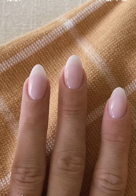 Basic Short Nail Designs, Smink Inspiration, Basic Nails, Her Nails, Casual Nails, Cute Gel Nails, Round Nails, Neutral Nails, Girls Nails