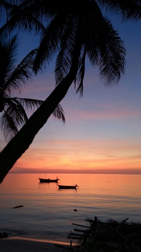 Sunset, lakshadweep Lakshadweep Aesthetic, Lakshadweep Islands Photography, Laslassakamay Photo, Lakshadweep Islands, Random Wallpaper, Dream Places, Art Idea, Sunset Views, Sky Aesthetic