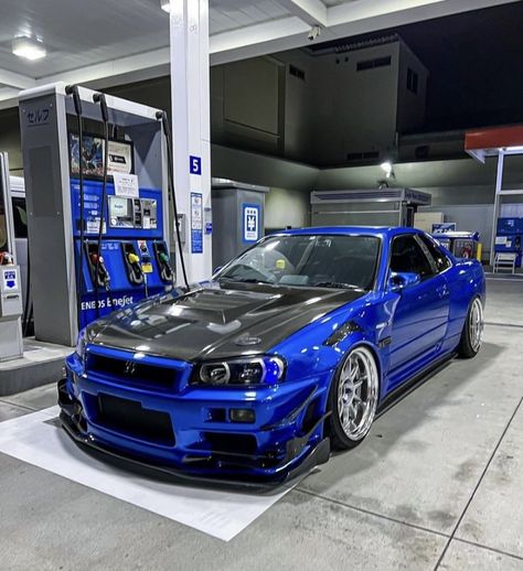 Money Is Everything, Nissan Gtr Nismo, Blue Lamborghini, Nissan Gtr R34, Gtr Car, Fuel Efficient Cars, Datsun Car, Skyline Gtr R34, Dodge Charger Rt