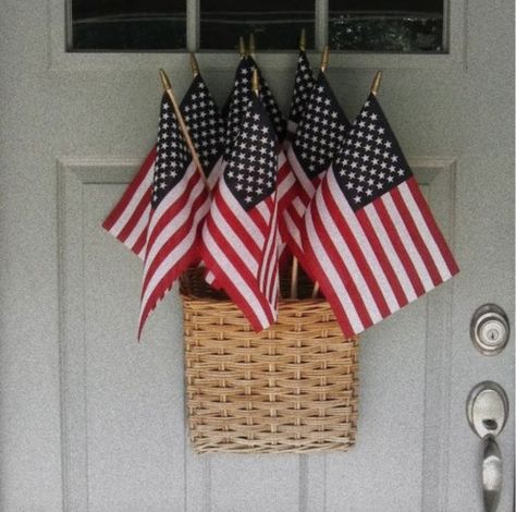 Friday Favorites starts with the Front Door - Nesting With Grace Diy Patriotic Wreath, Patriotic Diy, Fourth Of July Decorations, Summer Deco, Fourth Of July Decor, Diy Outdoor Decor, American Flags, Patriotic Crafts, Patriotic Party