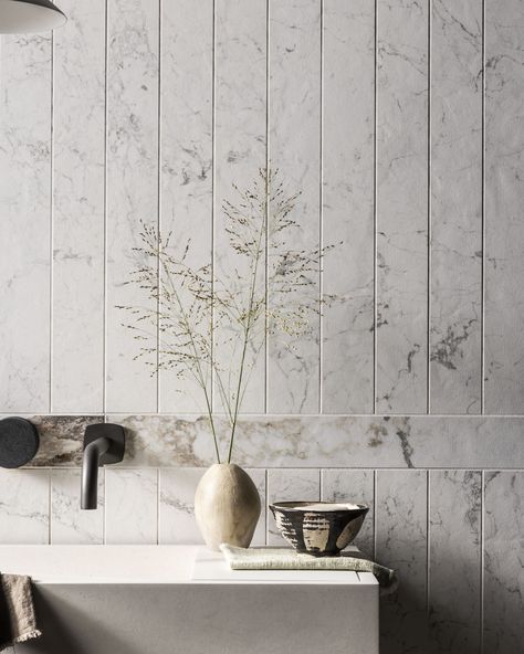 Stone Tile Bathroom, Marble Porcelain Tile, Natural Stone Bathroom, Porcelain Tile Bathroom, Marble Effect Tiles, Mandarin Stone, Restroom Design, Marble Showers, Marble Look Tile