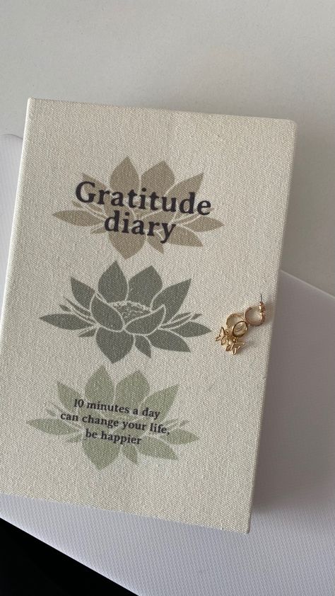 Gratitude Diary, Be Grateful, Cute Stationery, 2024 Vision, Caterpillar, Gratitude, Mood Board, Vision Board, Stationery