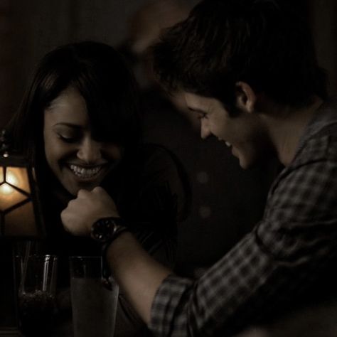 Bonnie And Jeremy, Tvd Characters, Cherry Wine, Bonnie Bennett, Hope Mikaelson, Vampire Diaries, Cherry, Wine