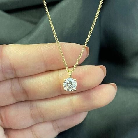 Elevate your style with our stunning 14K gold plated simulated diamond and sapphire pendants! Perfect for weddings, anniversaries, and more. 💎✨ #SimulatedDiamond #SimulatedSapphire #14KGoldPlated #Necklace #Pendant White Stone Pendant Gold, Gold Necklace Price, Fancy Necklace, 18k Gold Necklace, Gold Pendant Jewelry, Moissanite Necklace, Wedding Jewellery Necklace, Gift Message, Pendant Design