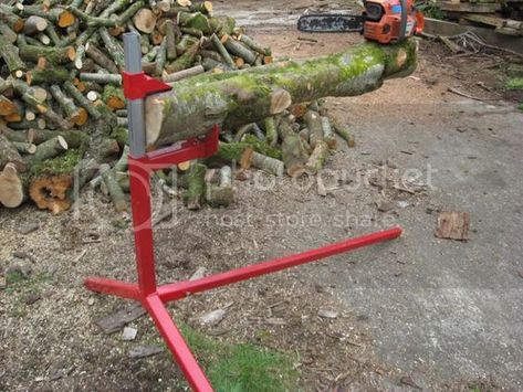 Does anyone use log holders? - Firewood forum - Arbtalk | The Social Network For Arborists Saw Horse, Wood Splitter, Firewood Logs, Log Splitter, Shop Barndominium, Log Holder, Metal Working Projects, Metal Building Homes, Homemade Tools