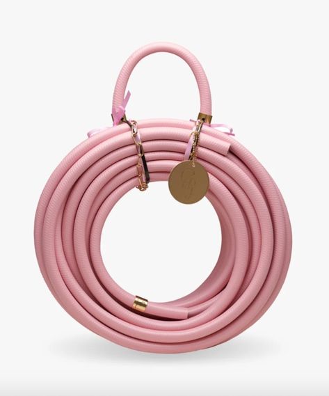 8 Favorites: Colorful Garden Hoses - Gardenista Rusty Rose, Feuille Eucalyptus, Hose Holder, Garden Hoses, Hose Nozzle, Luxury Garden, Pink Garden, Garden Kits, Garden Care