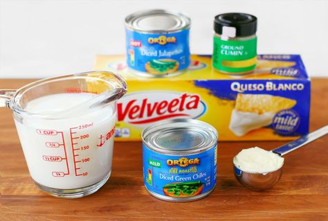 Velveeta Queso Blanco Dip, Velveeta Queso Blanco, Queso Velveeta, Queso Dip Velveeta, Queso Dip Crockpot, Queso Blanco Recipe, Velveeta Cheese Dip, White Queso Recipe, Mexican White Cheese