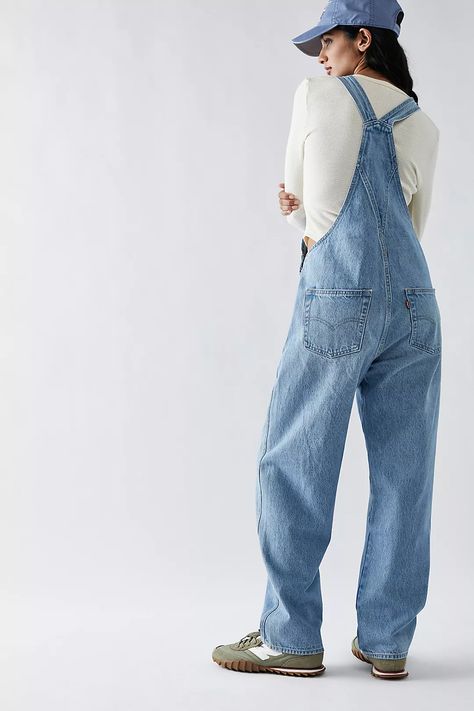 Levi's Vintage Overalls | Free People Levis Overalls Outfit, Overalls Aesthetic, Denim Overalls Outfit, Madewell Overalls, Levis Overalls, Vintage Overalls, Overalls Outfit, Leg Design, Overalls Women