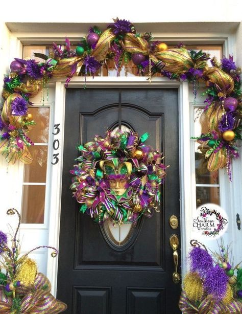 Deco Mesh Mardi Gras Door Decorations- Julie Siomacco of Southern Charm Wreaths shows you how to make a festive Mardi Gras Door Decorations | DIY Carnival Season | Mardi Gras Wreath | Mardi Gras Garland |Mardi Gras Planters #mardigras #diy #decorations Mardi Gras Door Decorations, Spruce Wreath, Mardi Gras Door, Sweet Person, Doors Diy, Mardi Gras Wreath, Cute Dorm Rooms, Door Interior, Mardi Gras Decorations