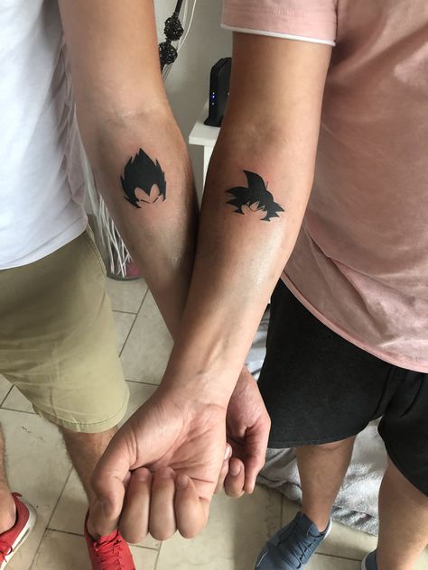 Buddy Tattoo Dragonball Tattoo, Leaf Tattoos, Maple Leaf Tattoo, Dragon Ball, Tattoos