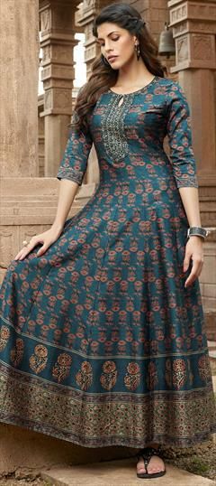 Indian Tunics for Women, Embroidered Tunics, Cotton Kurtis Pakistani Style Kurti, Indian Tunics For Women, Festive Kurti, Designer Kurtis Online, Long Anarkali, Indian Tunic, Long Kurti, Tunic Designs, Cotton Kurti Designs