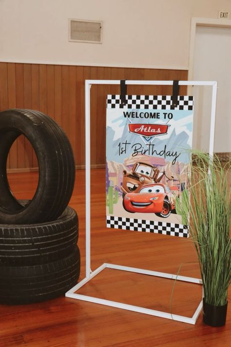 Cars Land Birthday Party Ideas, Disney Car Birthday Party Ideas, Cars 2nd Birthday Party Disney, Cars First Birthday Party Disney, Disney Cars Centerpieces, Lightning Mcqueen 2nd Birthday, Mcqueen Birthday Party Decoration, Cars First Birthday Party, Disney Cars Birthday Party Decorations