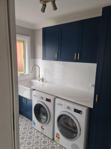 Navy Blue Utility Room, Laundry Room Grey Cabinets, Navy Utility Room, Laundry Room Blue Cabinets, Dark Blue Laundry Room, Blue Utility Room, Kaboodle Laundry, Navy Blue Laundry Room, Navy Laundry Room