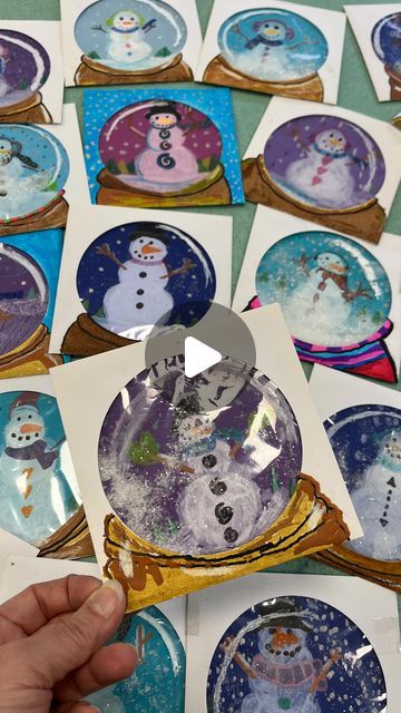 Lauralee Chambers🌀 on Instagram: "CD envelopes found at @retakeremake were the perfect find for these fun 4th grade snow globes! I knew the moment I saw them. First day: drawing snowfolk on squares with colored pencil. Second day: drew bases with marker, added glitter and sealed it in. No glitter waste! Kids were so excited. We also watched a great video about history of snow globes. Very cool story.  Cd sleeve link in story  #snowglobe #snowy #snowman #snowfolk #magicaltoy #artlesson #elementaryartclass #elementaryartteacher #artmagic" Snowglobe Craft For Kids Pictures, Christmas First Grade Crafts, Christmas Card For Preschoolers To Make, Snowglobe Art For Kids, Snow Globe Art Lesson, Snowglobe Art Project For Kids, Snow Globe Art Project, Christmas Crafts For Kids At School 4th Grade, Snow Globe Art Projects For Kids