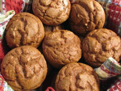 Weight Watchers 1point Muffins Recipe - Food.com Weight Watchers Muffins, Muffins Blueberry, Weight Watchers Tips, Weight Watchers Snacks, Weight Watchers Smart Points, Weight Watchers Free, Weight Watchers Breakfast, Points Recipes, Ww Desserts