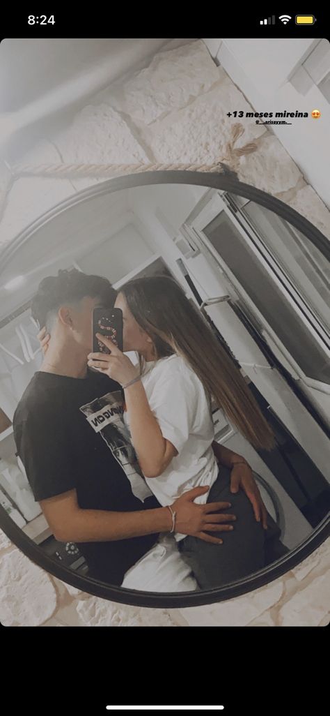 Cute Picture For Couples, Kiss Picture Couple Mirror Selfie, Couple Lockscreen Photo Ideas, Cute Couple Pics At Home, Mirror Photos With Boyfriend, Cute Couple Pics Mirror Kiss, Boyfriend Pictures Mirror Selfie, Cute Selfie Poses For Couples Mirror, Hot Mirror Poses Of Couple